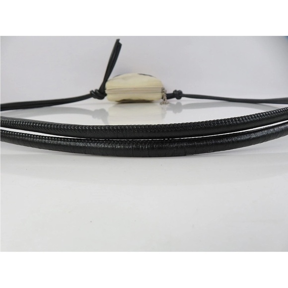 CHANEL Black and Cream Crossbody Bag - Picture 15 of 15